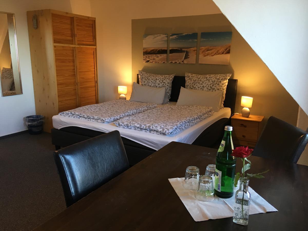 Gaestehaus Zur Linde Otterndorf Eksteriør bilde